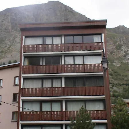 Magnifique A Val-d'isere, Centre-ville, Proche Pistes Et Commerces - Fr-1-519-11 Διαμέρισμα Val-dʼIsère