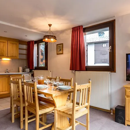 Magnifique A Val-d'isere, Centre-ville, Proche Pistes Et Commerces - Fr-1-519-11 Διαμέρισμα